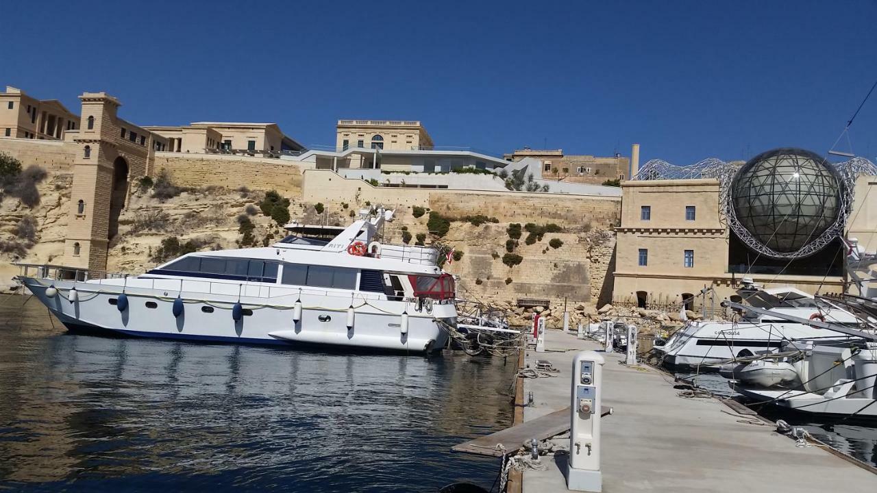 Hotel Riti Yacht Kalkara Exterior foto