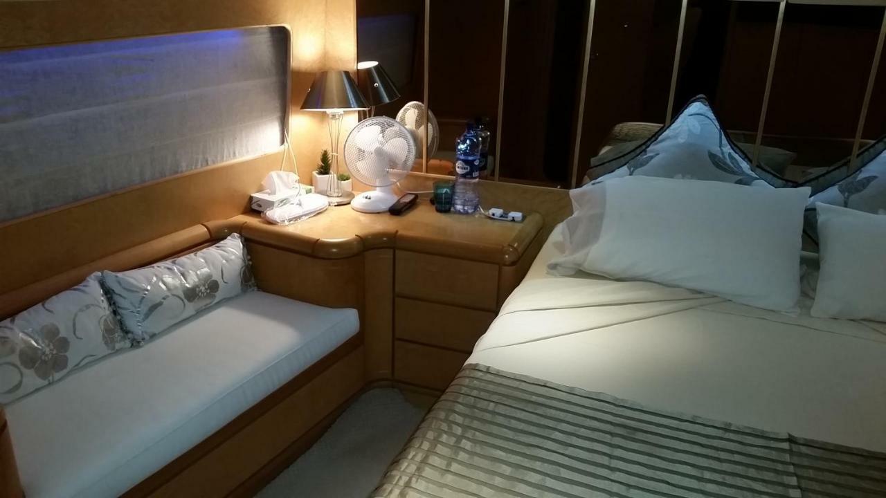Hotel Riti Yacht Kalkara Exterior foto